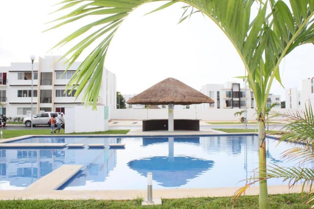 Апартаменти Depa De Playa C/Alberca Cerca De La 5A Avenida Плайя-дель-Кармен Екстер'єр фото