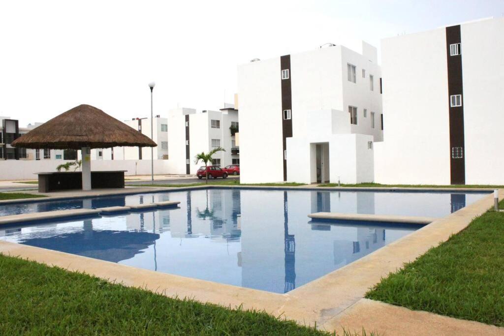 Апартаменти Depa De Playa C/Alberca Cerca De La 5A Avenida Плайя-дель-Кармен Екстер'єр фото